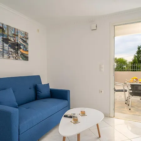 Irene Luxury Metaxáta